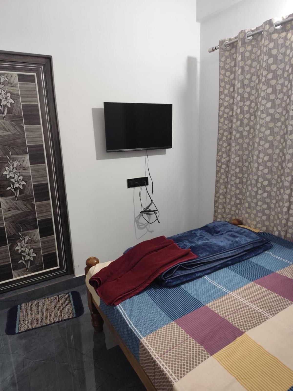 Travel Inn Mysore Vanivilasa Puram Exteriör bild