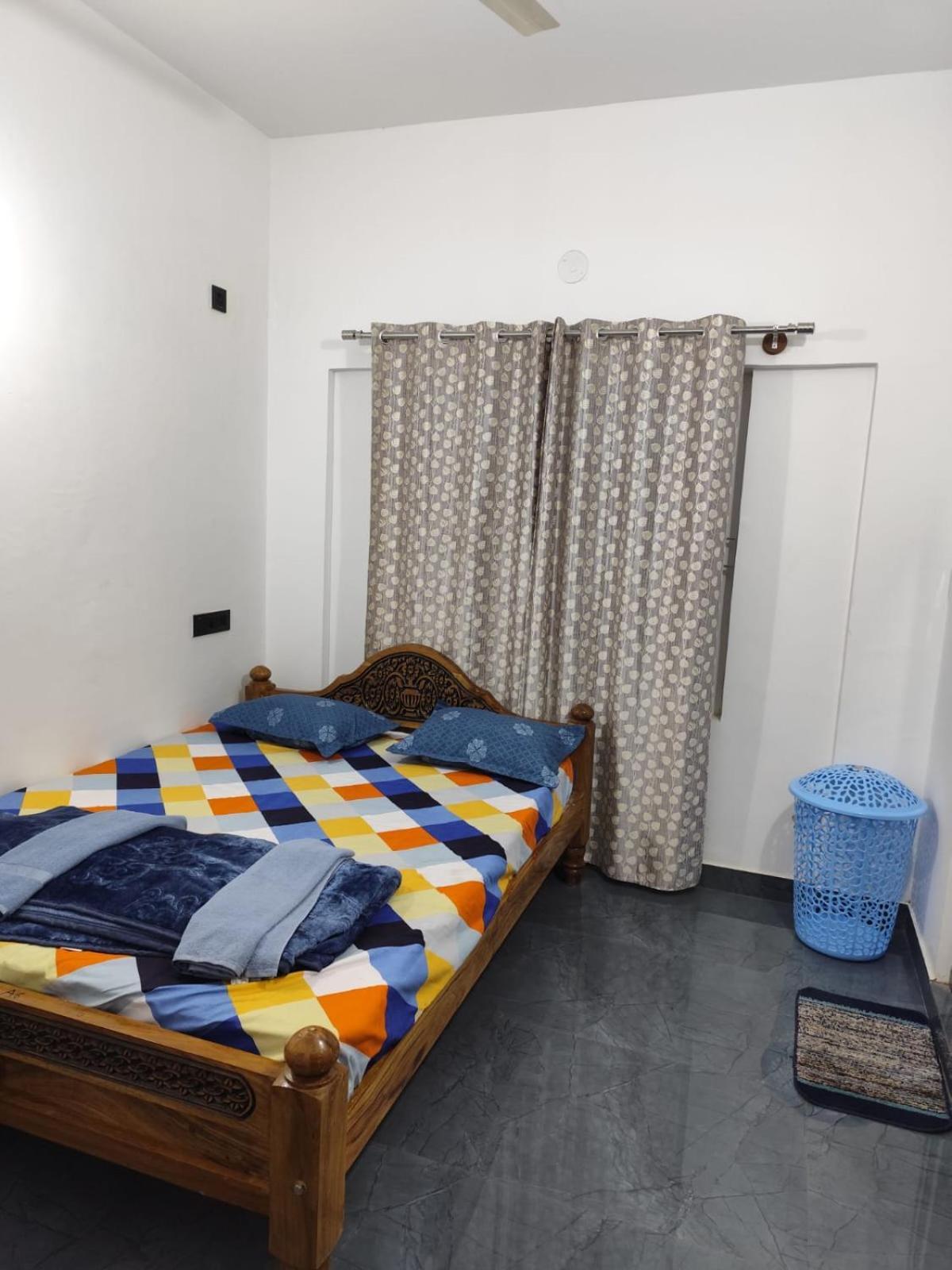 Travel Inn Mysore Vanivilasa Puram Exteriör bild